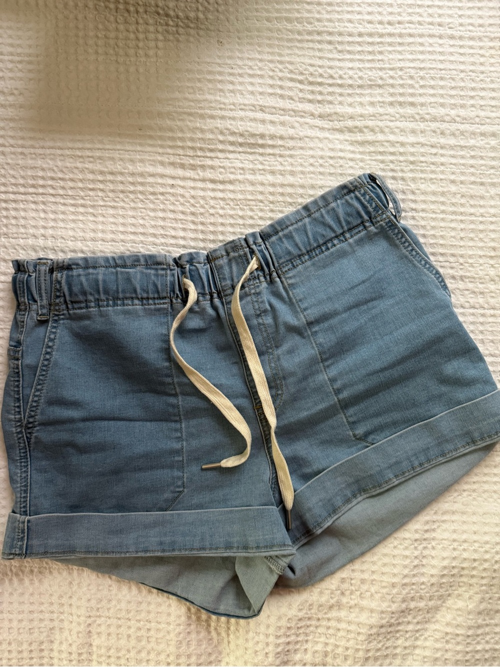 Casual Drawstring Denim Shorts - Light Blue